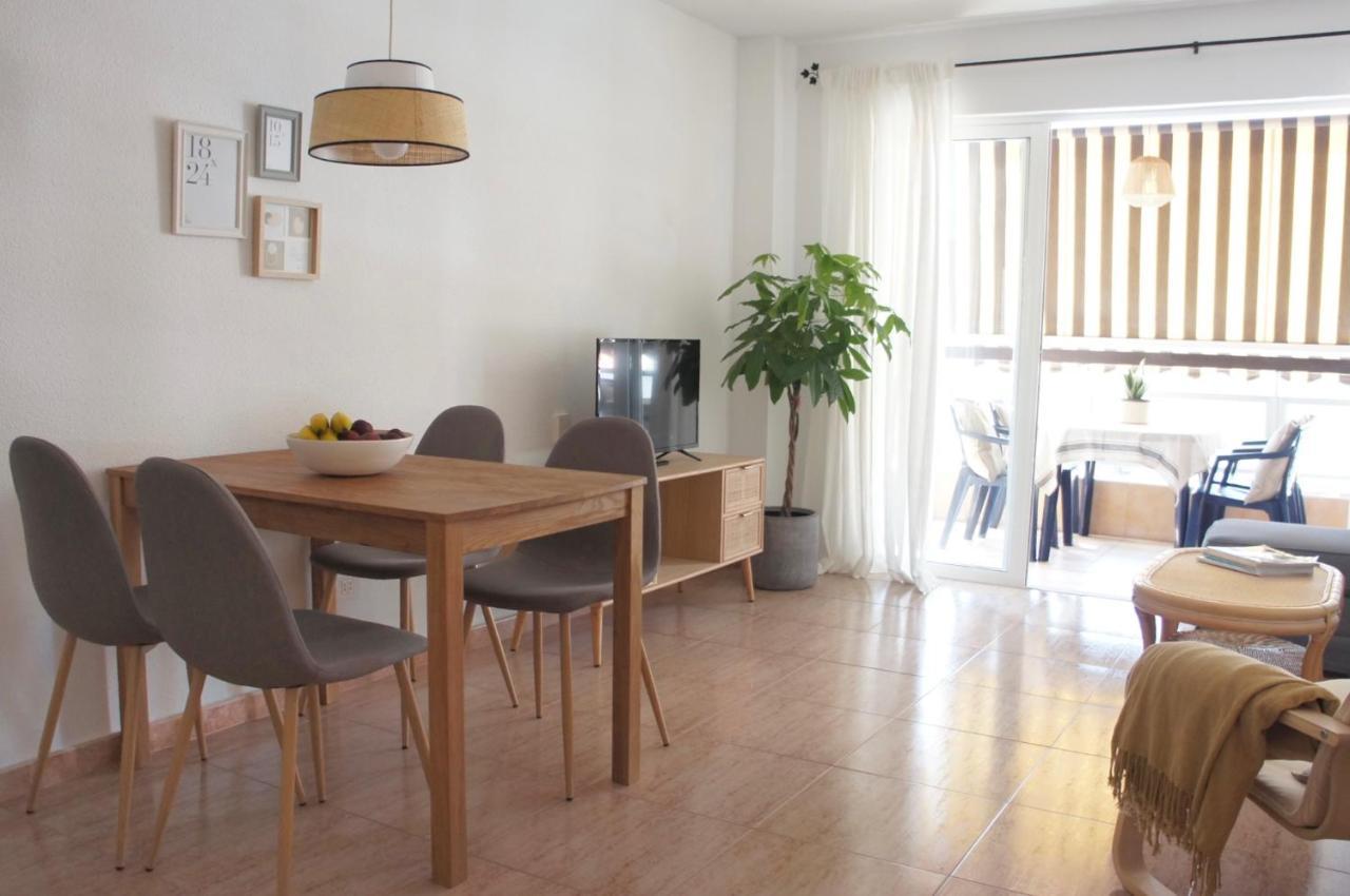 Apartment Pool In Cristianos, Excellent Location *