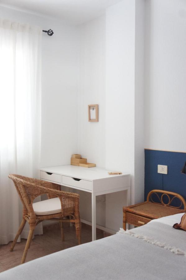 Pool In Cristianos, Excellent Location Apartment